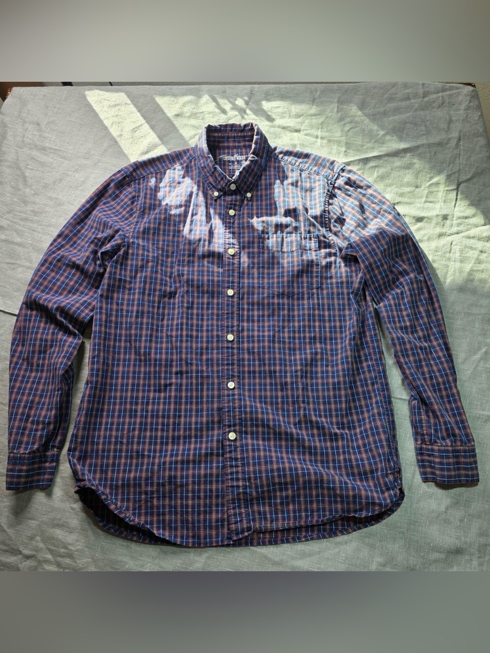 Eddie Bauer Legend Wash Mens Shirt Medium M Classic Fit Blue Red Plaid